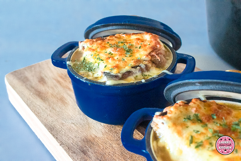 Slow Cooker Gluten-Free French Onion Soup